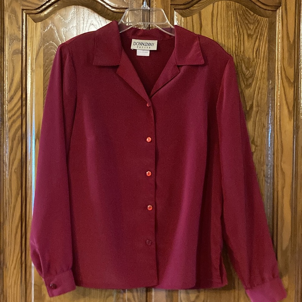 Petite Small DonnKenney Red Textured Button Down Blouse